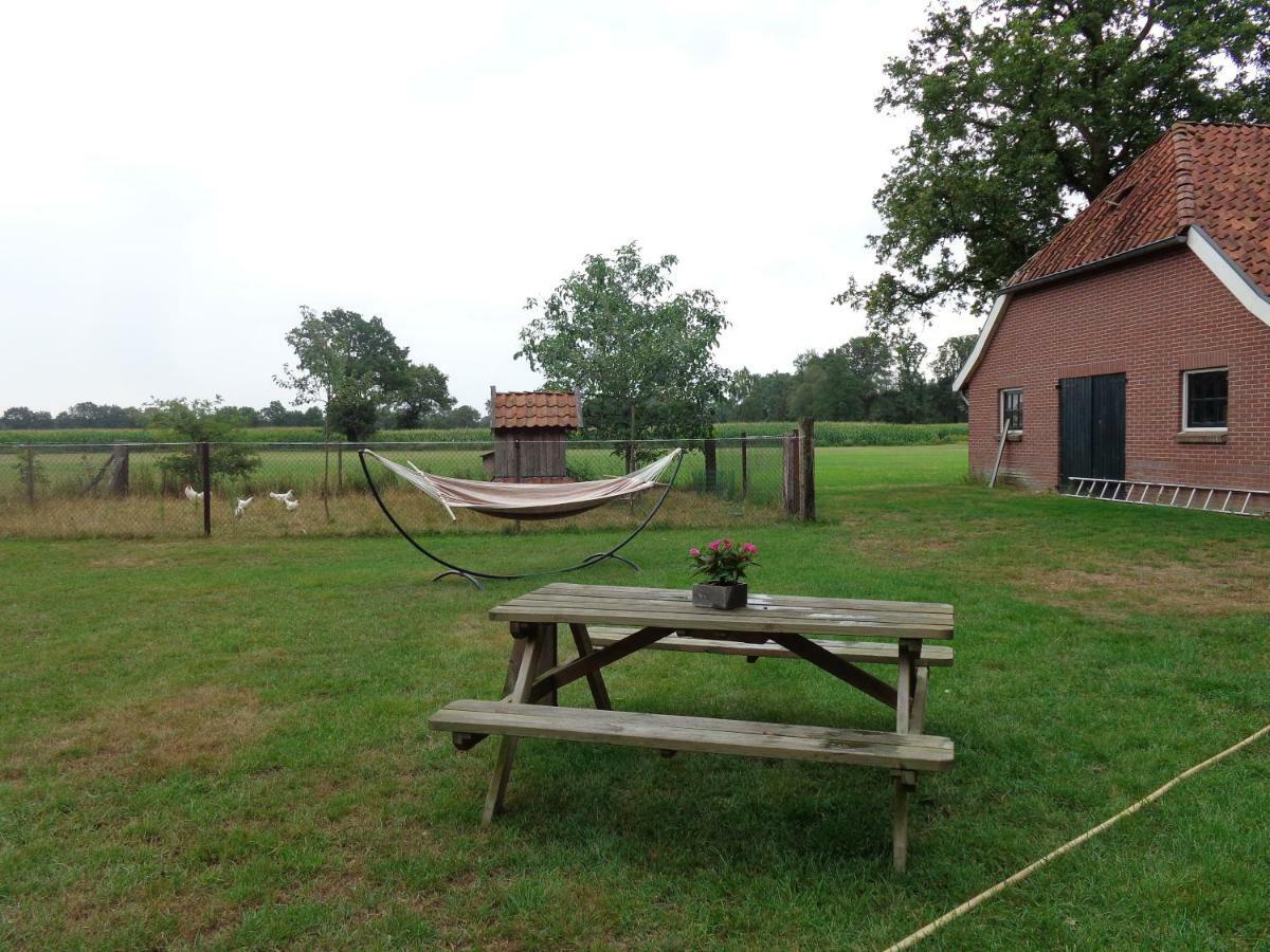 Thil'S Bed And Breakfast Ambt Delden Exterior foto